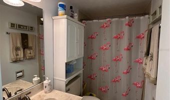 1640 JUNO Trl 205B, Astor, FL 32102