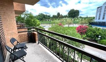 2111 WISCONSIN Ave NW #420, Washington, DC 20007