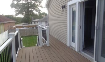 176 Vernon St, Warwick, RI 02889