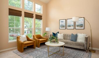 11855 SW FINCH St, Beaverton, OR 97007