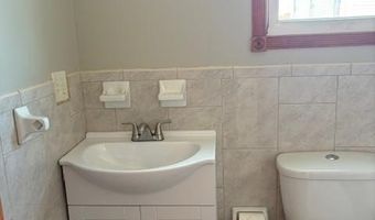 113 EVERGREEN St 2, Bayonne, NJ 07002