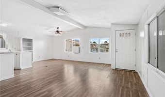 22020 Nisqually Rd 3, Apple Valley, CA 92308