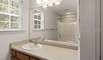 8 Star Magnolia Dr, Beaufort, SC 29907