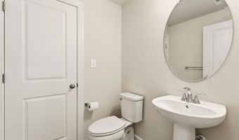 2841 HOKIE Ln, Alexandria, VA 22306