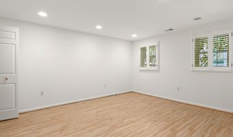 7234 TAVESHIRE Way, Bethesda, MD 20817