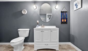 1148 W WILLIS Way, Appleton, WI 54913