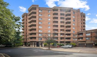 1050 N STUART St 411, Arlington, VA 22201