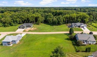 118 Woodland Hills Dr, Alton, IL 62002