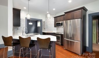 11 Cullowhee St, Asheville, NC 28801