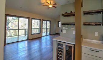 63 FAIRWAY Dr, Basye, VA 22810