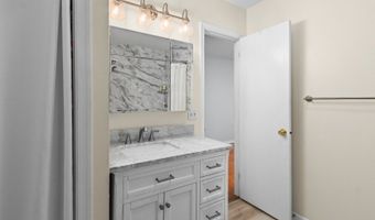 98 Wood Duck Ct, Allamuchy Twp., NJ 07840