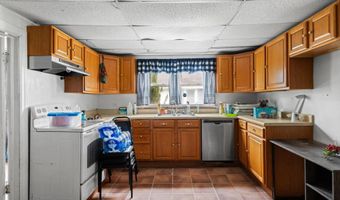 110 S Kilgore St, Athens, TN 37303