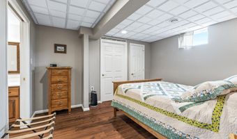 5715 DOUBS Rd, Adamstown, MD 21710