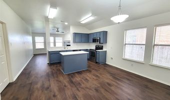 2004 Helmoken Falls Dr, Anna, TX 75409