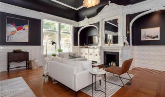 45 Ayrault St 5, Newport, RI 02840