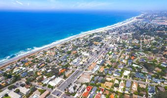328-30 9th St, Del Mar, CA 92014