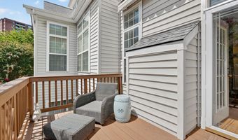 2411 GORGAS Pl, Alexandria, VA 22311