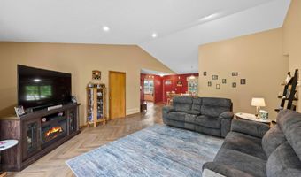 3838 State Route 752, Ashville, OH 43103