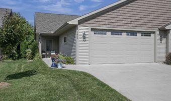 1614 STANTON Cir, Appleton, WI 54915