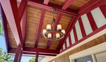 524 Drager St, Ashland, OR 97520