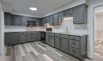 1701 E Chestnut Ave, Arkansas City, KS 67005