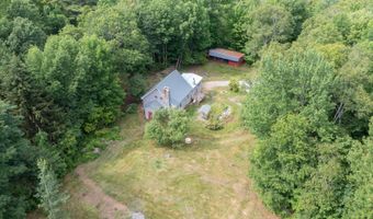 28 Miles Rd, Benton, NH 03785
