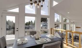 126 N Ocean Ave, Rockaway Beach, OR 97136