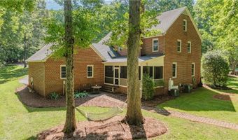 1018 Viewmont Dr, Asheboro, NC 27205