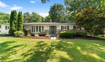 583 Sherwood Dr, Aurora, OH 44202