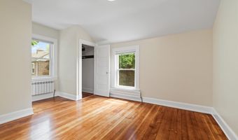 22-26 Carver St, Bridgeport, CT 06610