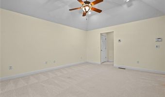 125 West Rd, Cumberland, RI 02864