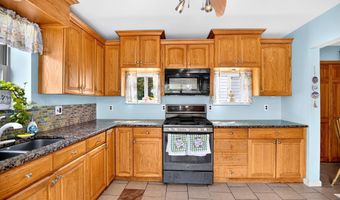 63 LINDEN Ave, Bellmawr, NJ 08031