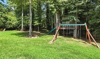 184 Cold Creek Dr, Alpharetta, GA 30009