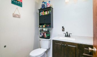 3096 Coral Tree Ln, Fallbrook, CA 92028