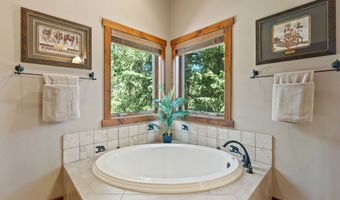 129 Bjork Dr, Bigfork, MT 59911