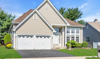 35 Lakeland Dr, Barnegat, NJ 08005