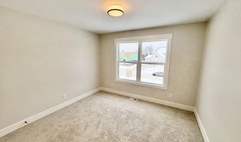 8318 Kettle Hill Ct SE, Alto, MI 49302