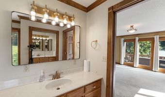 21580 Moonlight Bay Rd, Abingdon, VA 24211
