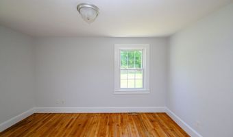 895 Hancock St, Abington, MA 02351
