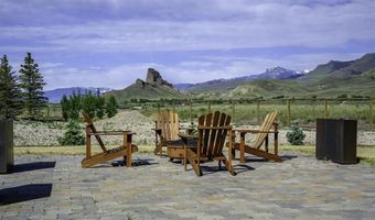 6 Whitney Dr, Cody, WY 82414