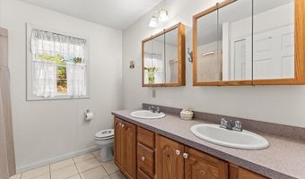 79 Groveland St, Abington, MA 02351