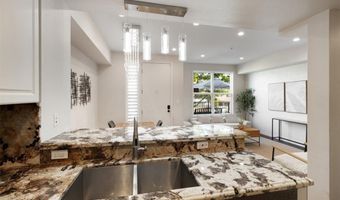89 E Commonwealth Ave 1P, Alhambra, CA 91801