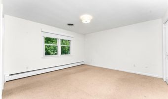 14 Reservoir Ave, Johnston, RI 02919
