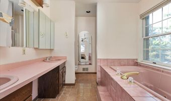 4200 12TH St NE, Washington, DC 20017