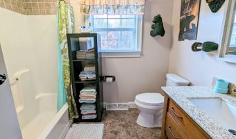 14 MINNIE HA HA Rd, Albrightsville, PA 18210