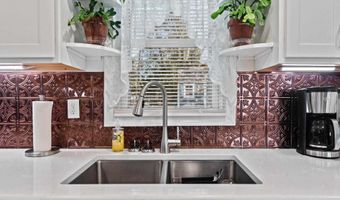 507 E Pine St, Atmore, AL 36502