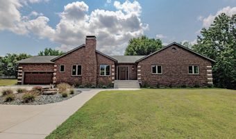 305 NE 54th St, Ankeny, IA 50021