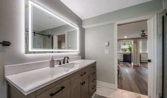 26 Indian Dr, Clinton, CT 06413