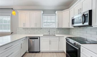 731 GUERNSEY St, Orlando, FL 32804