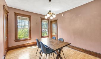 1228 W LAWRENCE St, Appleton, WI 54914